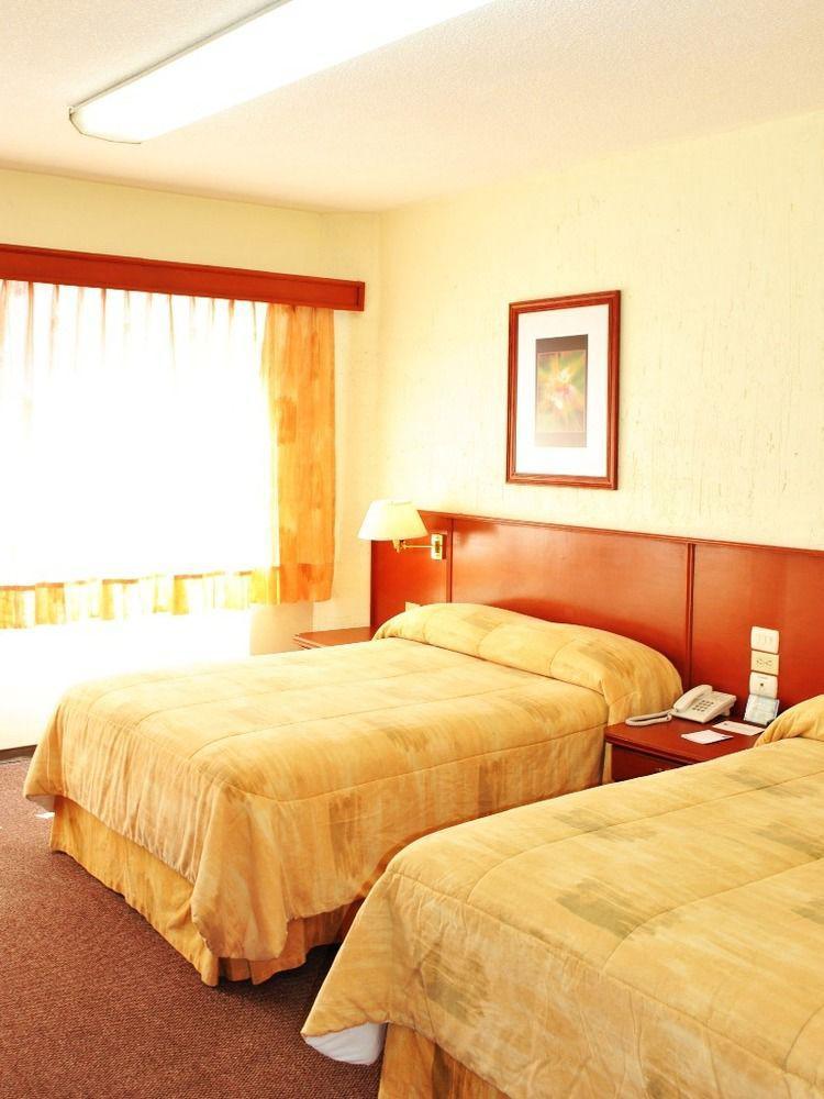 Hotel Marcella Clase Ejecutiva Morelia Kültér fotó